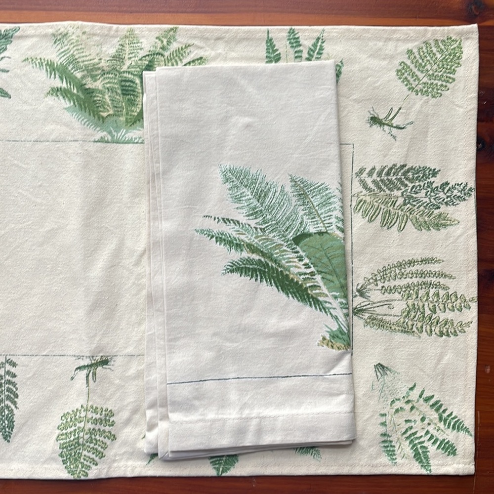 4 cotton table botanical mats + 4 napkins 🌿